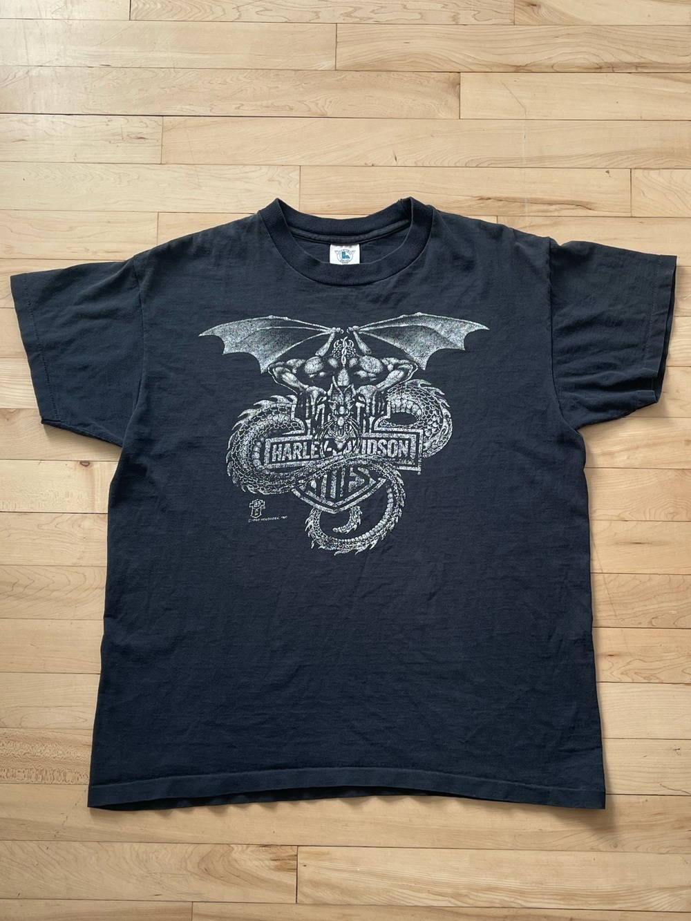 Rare 80s Holoubek Harley Davidson Gargoyle short sleeve black t-shirt- Minnesota